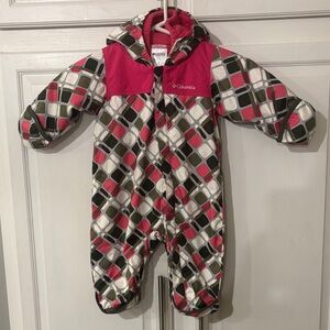 Columbia baby hooded bunting snowsuit with a removable fleece lining sz 6mos